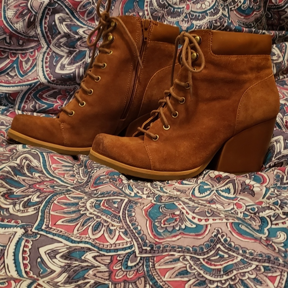 Brown suede heeled hiker ankle boots